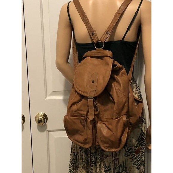 Vintage 1980's Vera Pelle Brown Leather Backpack - Picture 2 of 8